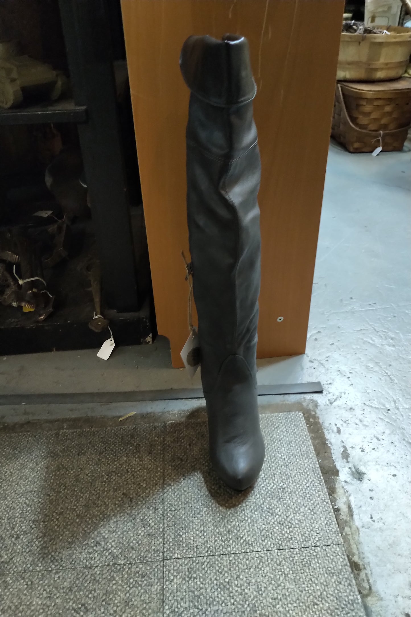 Foot Ware - Refresh, Over Knee Boots