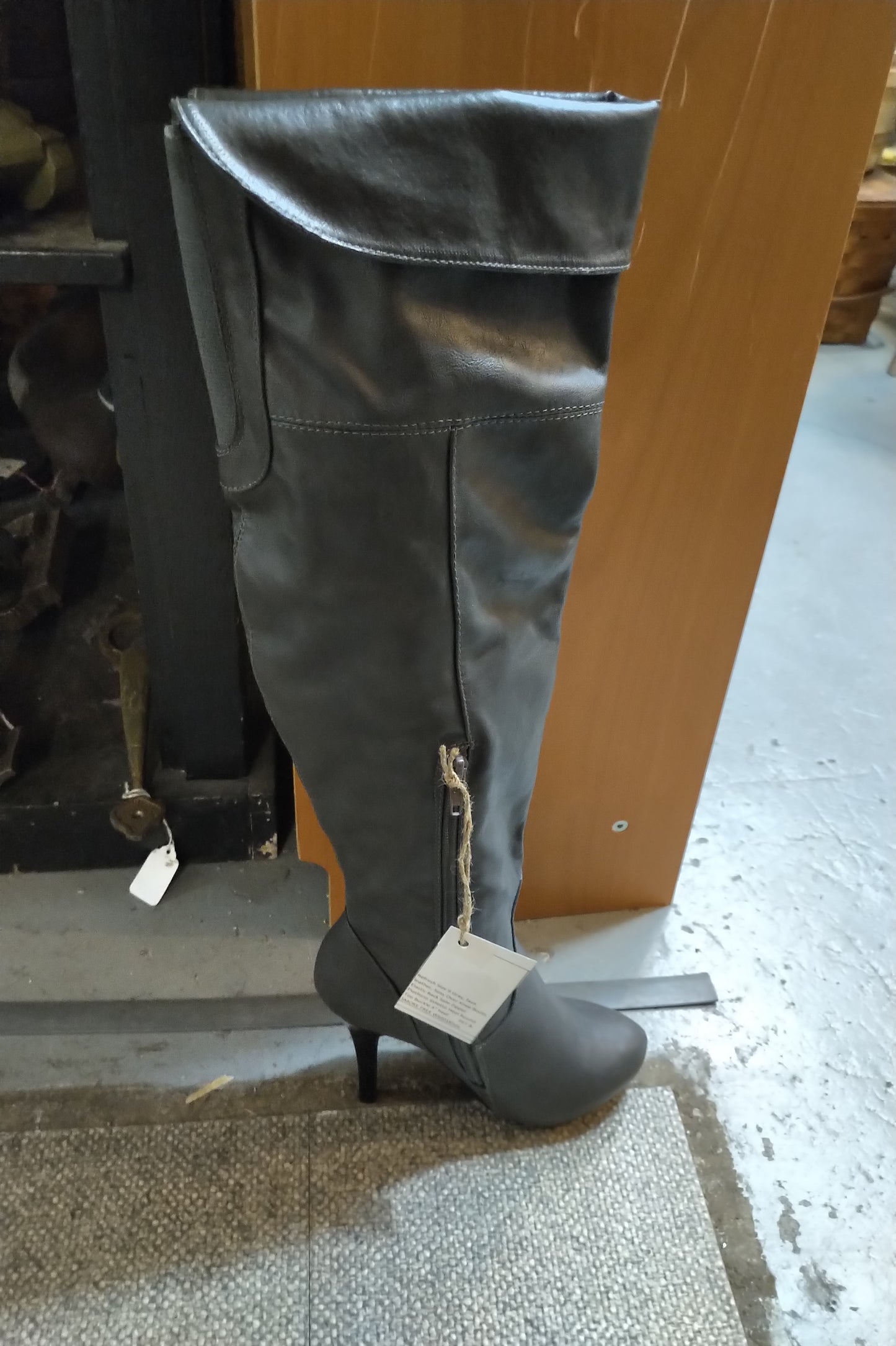 Foot Ware - Refresh, Over Knee Boots
