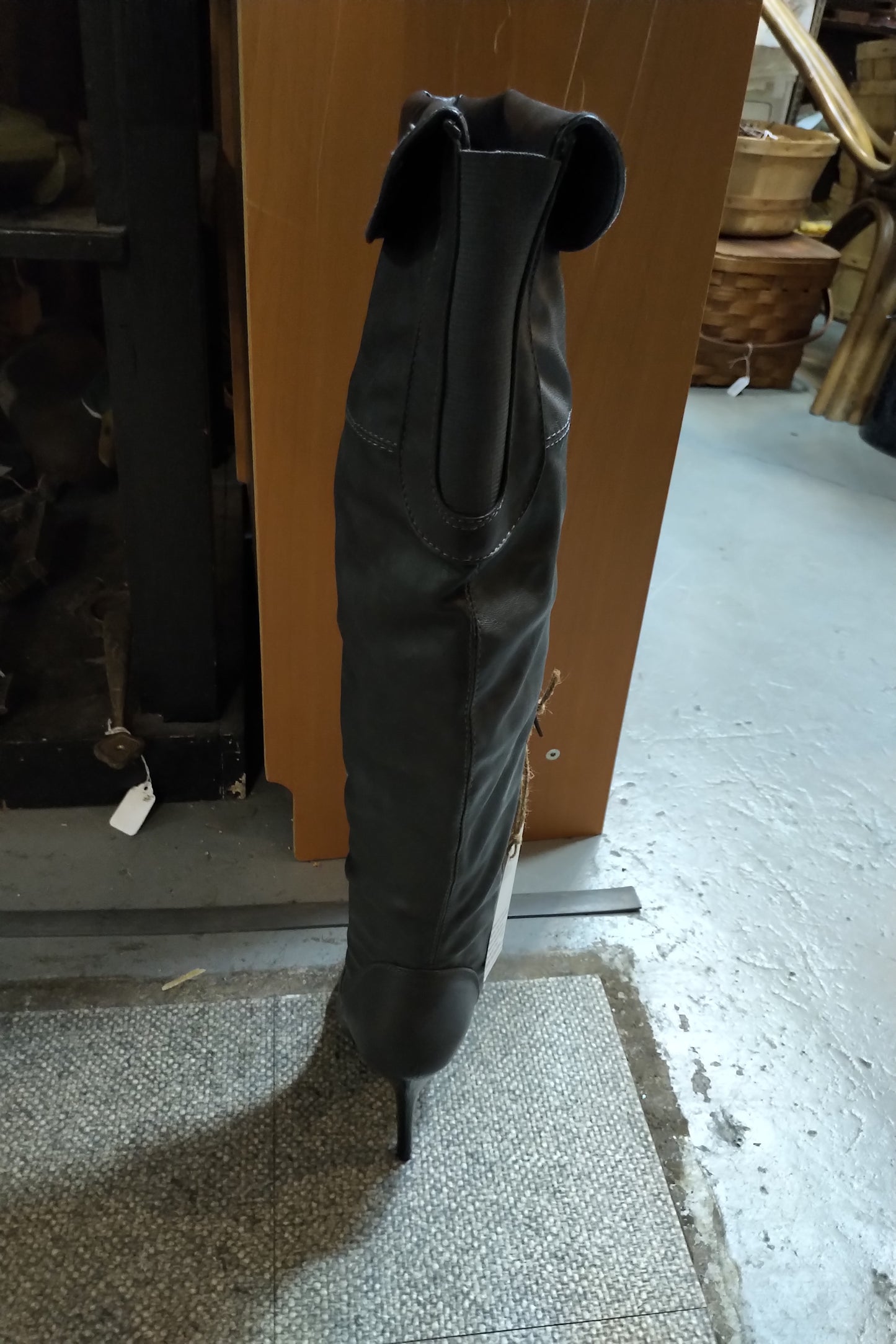 Foot Ware - Refresh, Over Knee Boots